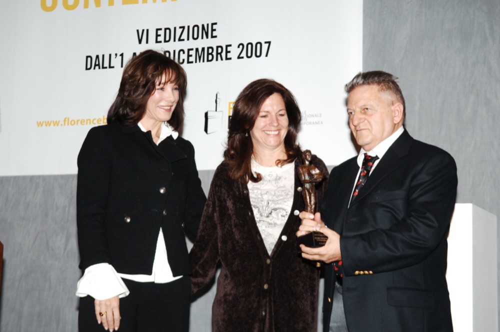 Anne Archer consegna il Premio 